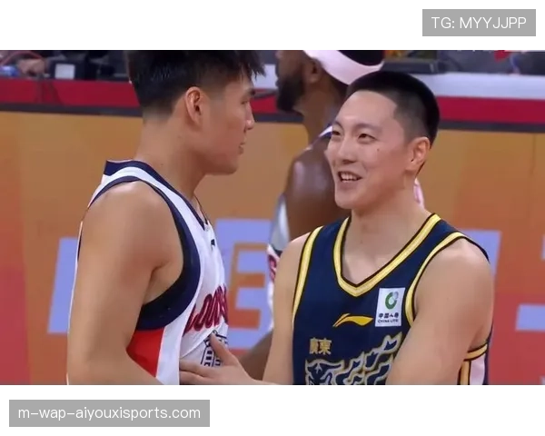 广东内线高度不足 应对强队冲击显吃力 广东内线高度不足 应对强队冲击显吃力